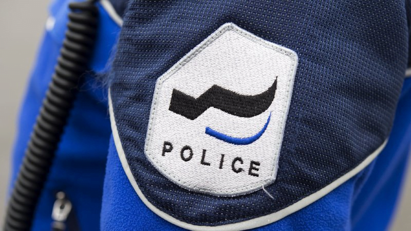 Apanhado a Conduzir Sob efeito de drogas e com carta apreendida