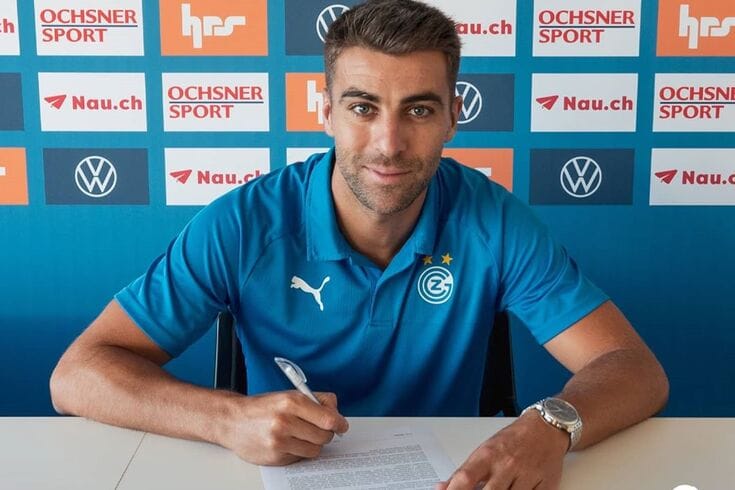 Futebol: André Santos assina pelo Grasshopper