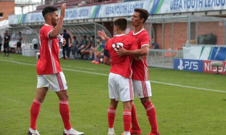 Benfica vence e está nas meias-finais da UEFA Youth League em Nyon