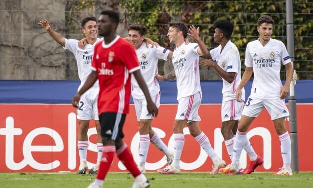 Maldição continua e Benfica volta a perder uma final europeia