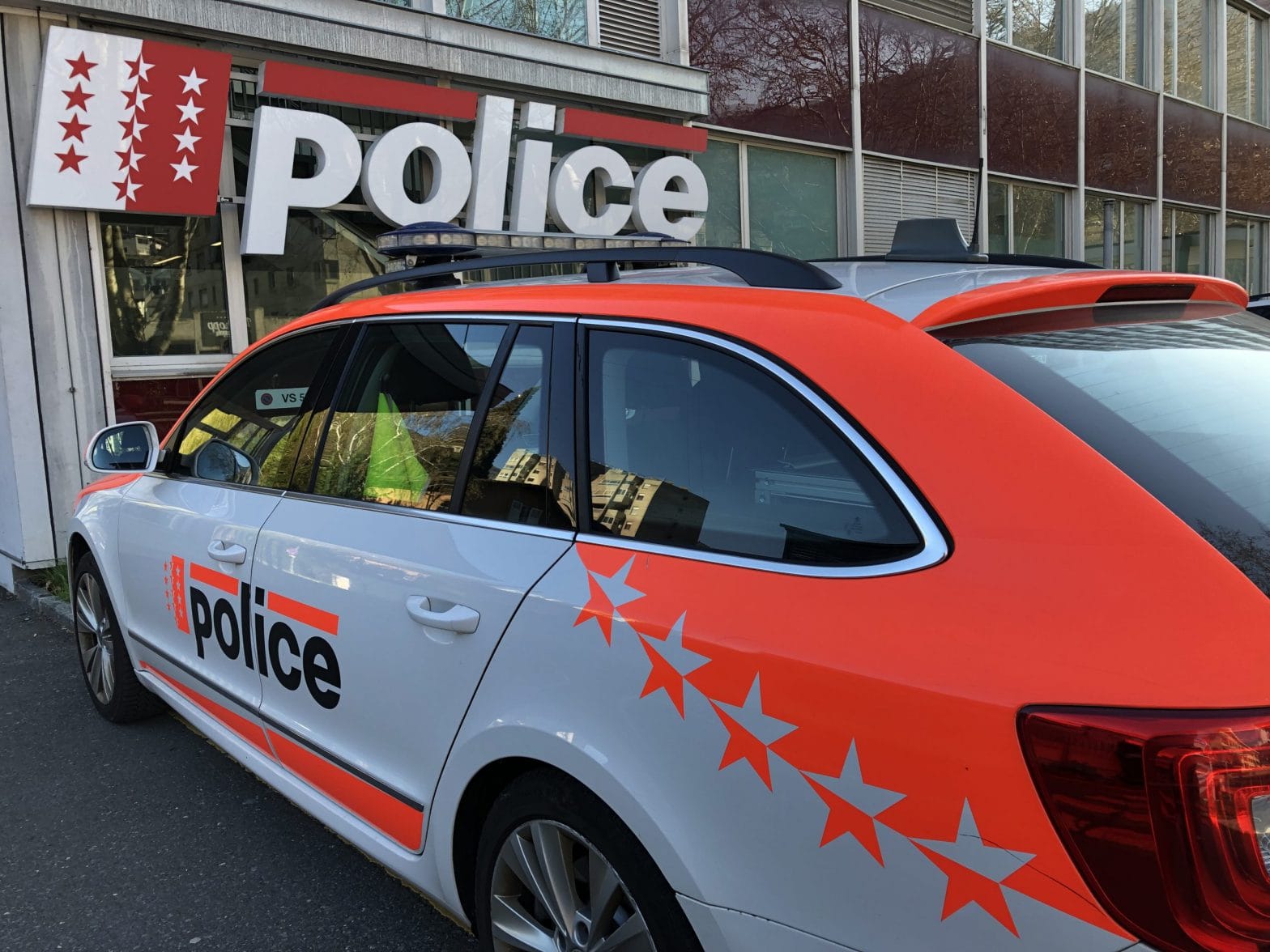 Jovem português detido por assaltar carros