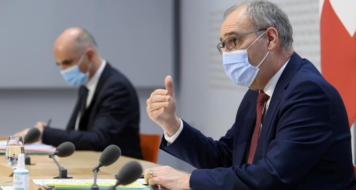 Covid-19: Conselho Federal propõe flexibilizar ainda mais as restrições