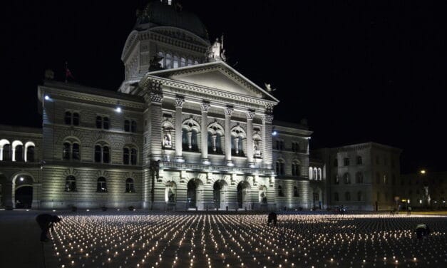 Suíça: Homenagem nacional às vítimas da pandemia