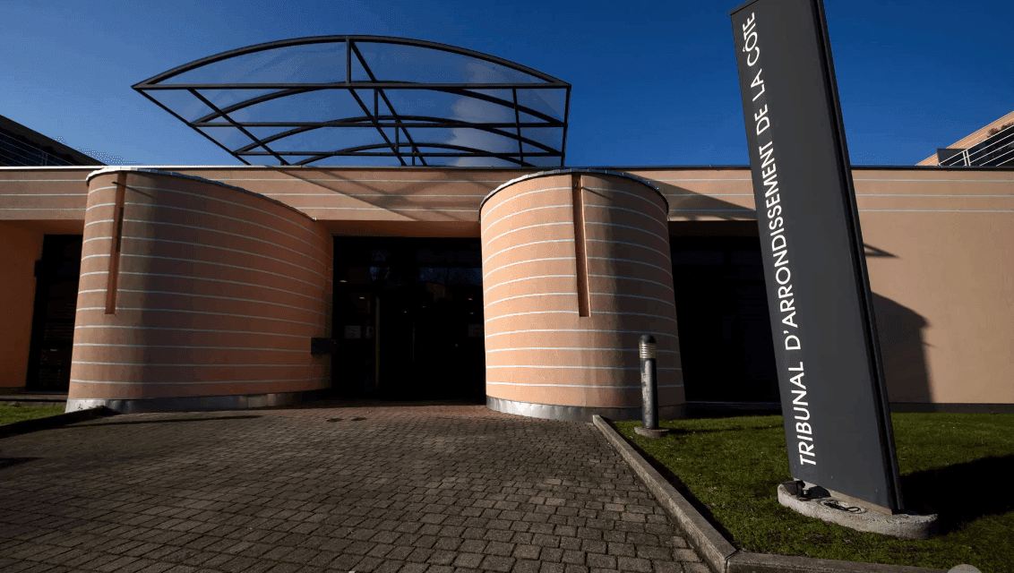 Queixa falsa de roubo de 80 mil francos acaba por expor fraude nas ajudas sociais