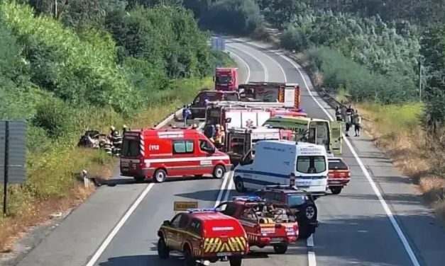 Portugal: casal emigrante morre no IP3