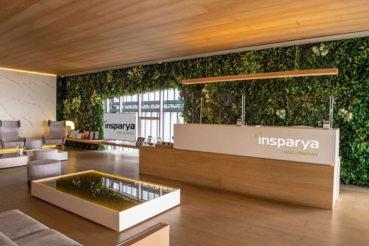 Hall de entrada de uma clínica Insparya em Lisboa