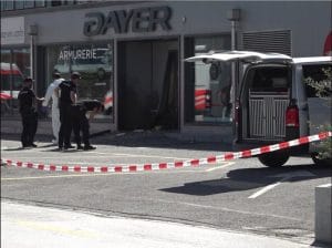 Assalto a armaria: cinco detidos, entre eles um português