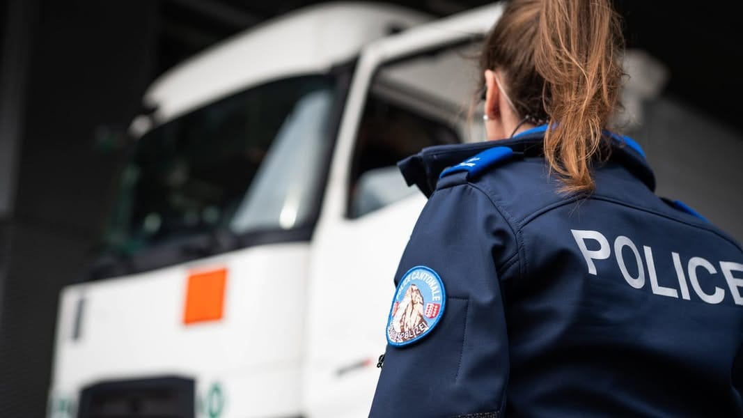 Valais: Condutor português apanhado a 140 km/h numa zona limitada a 60 km/h