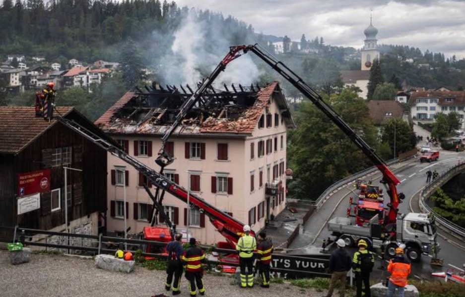 Incêndio em Thusis: uma pessoa detida e vítimas identificadas