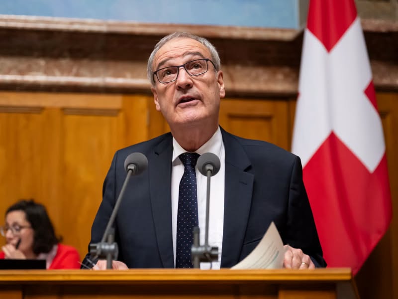 Guy Parmelin anuncia demissão do Conselho Federal
