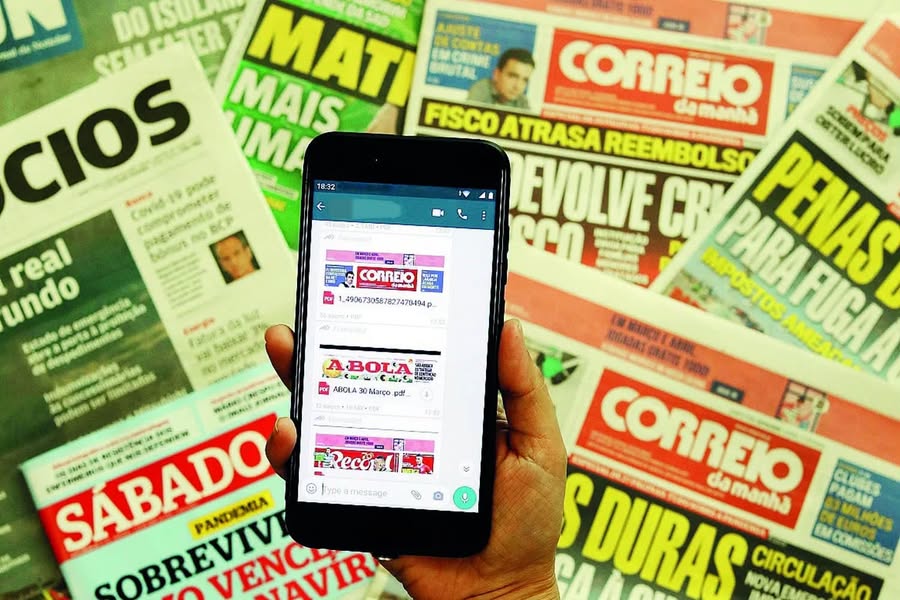 Militar e emigrante na Suíça julgados por partilha ilegal de jornais online